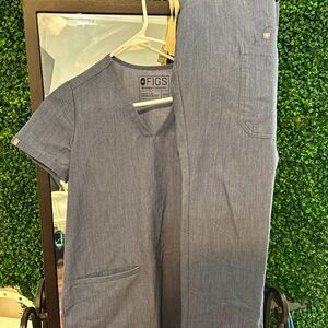 figs heather gray scrubs